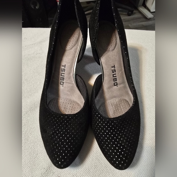 TSUBO Black Perforated D'Orsay Pump High Heel Shoes Style #F29013L US 9 or EU 40 - Picture 2 of 12